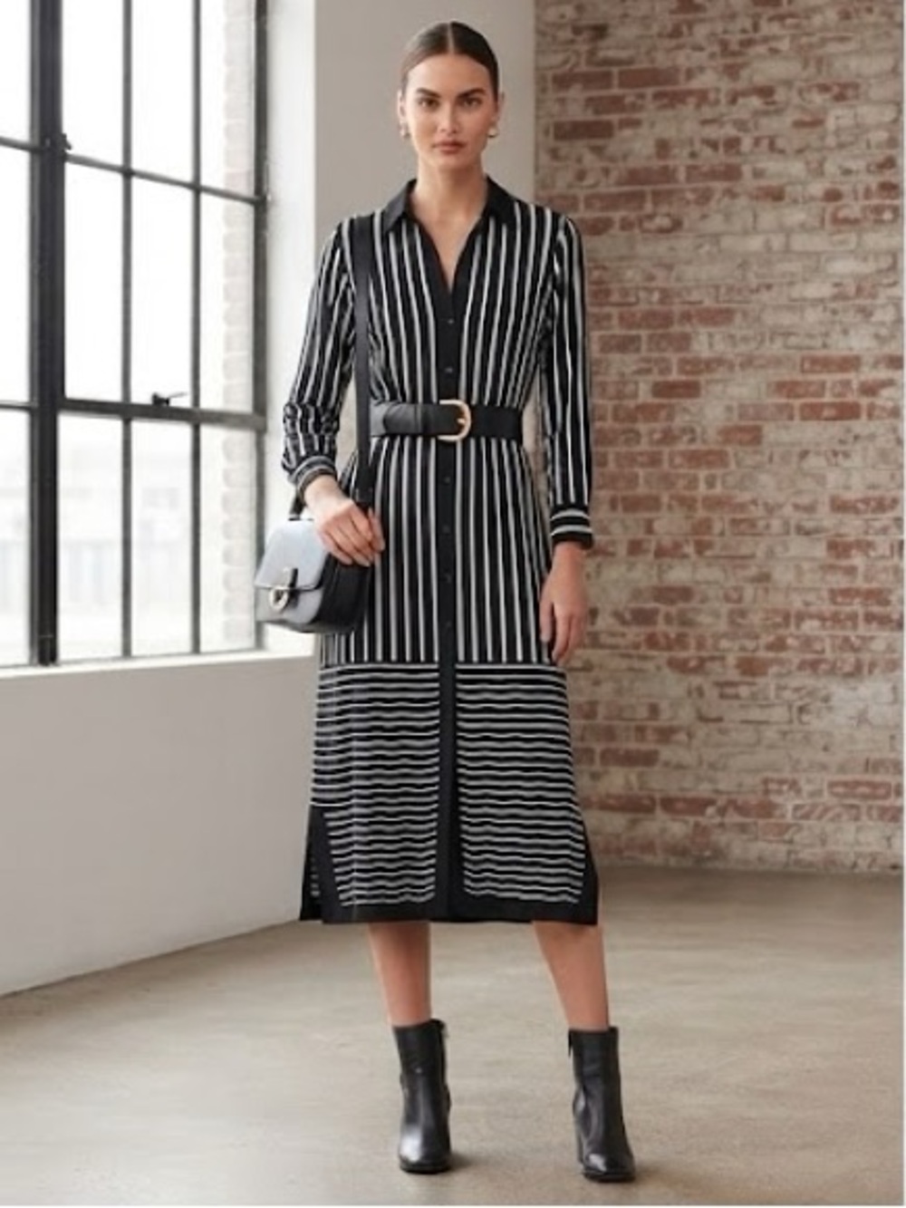 Tristan - Black +White Chic Striped Long-Sleeve Buttoned Down Shirt Dress Tunic